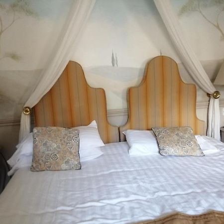 The Lake Country House Hotel & Spa Llangammarch Wells Exterior foto